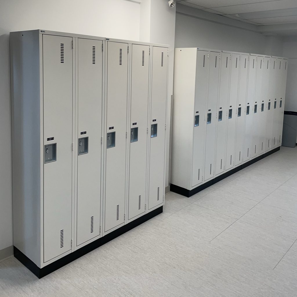 Casier vestiaire fabrique Quebec projet Pedlex realisation expert locker